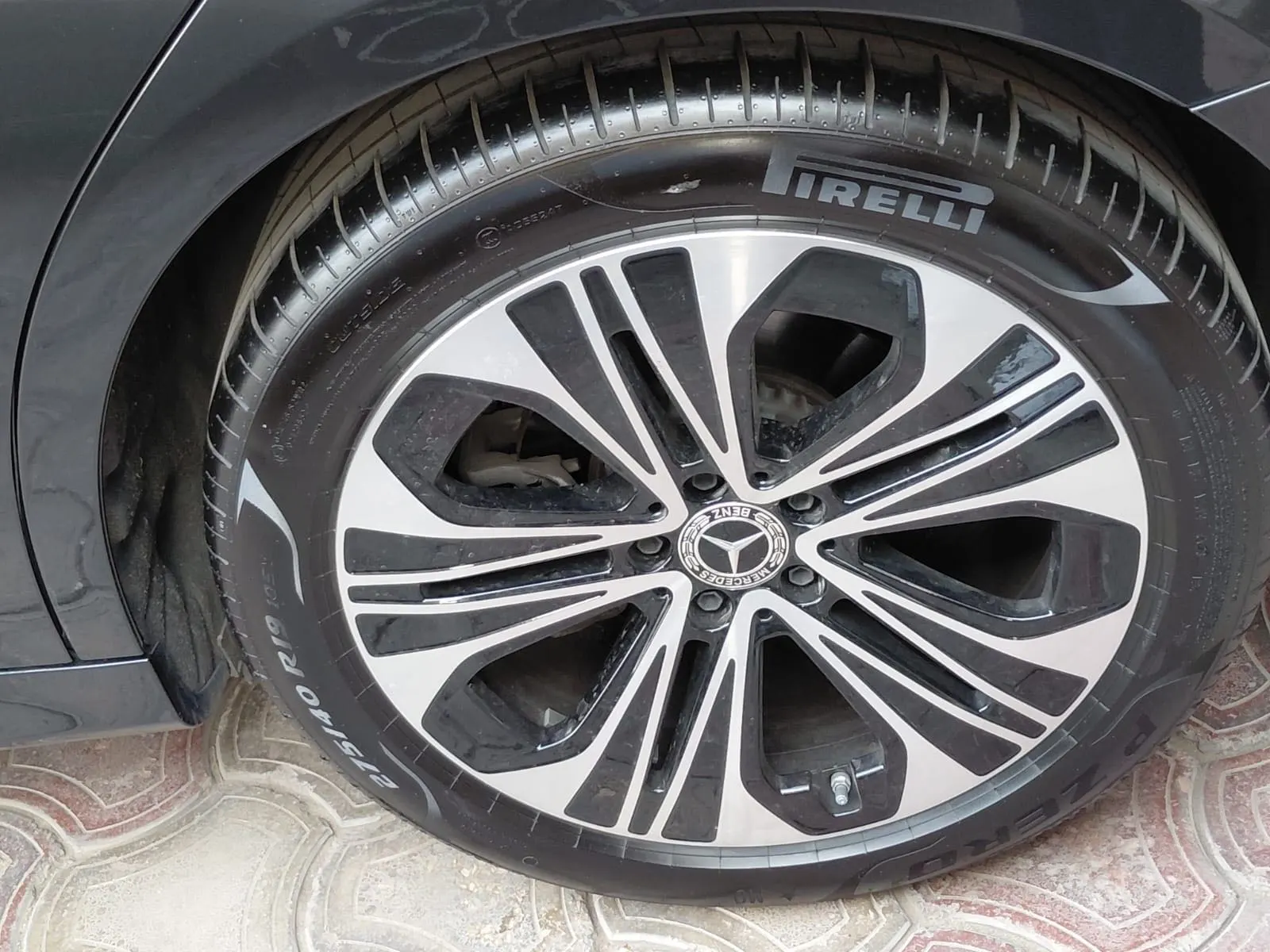 Mercedes Benz E Class 2024